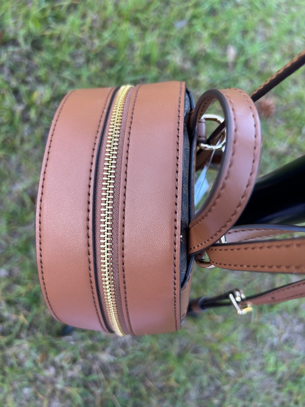 NWT $398 Michael Kors CONVERTIBLE extra small backpack, brown - Picture 8 of 15